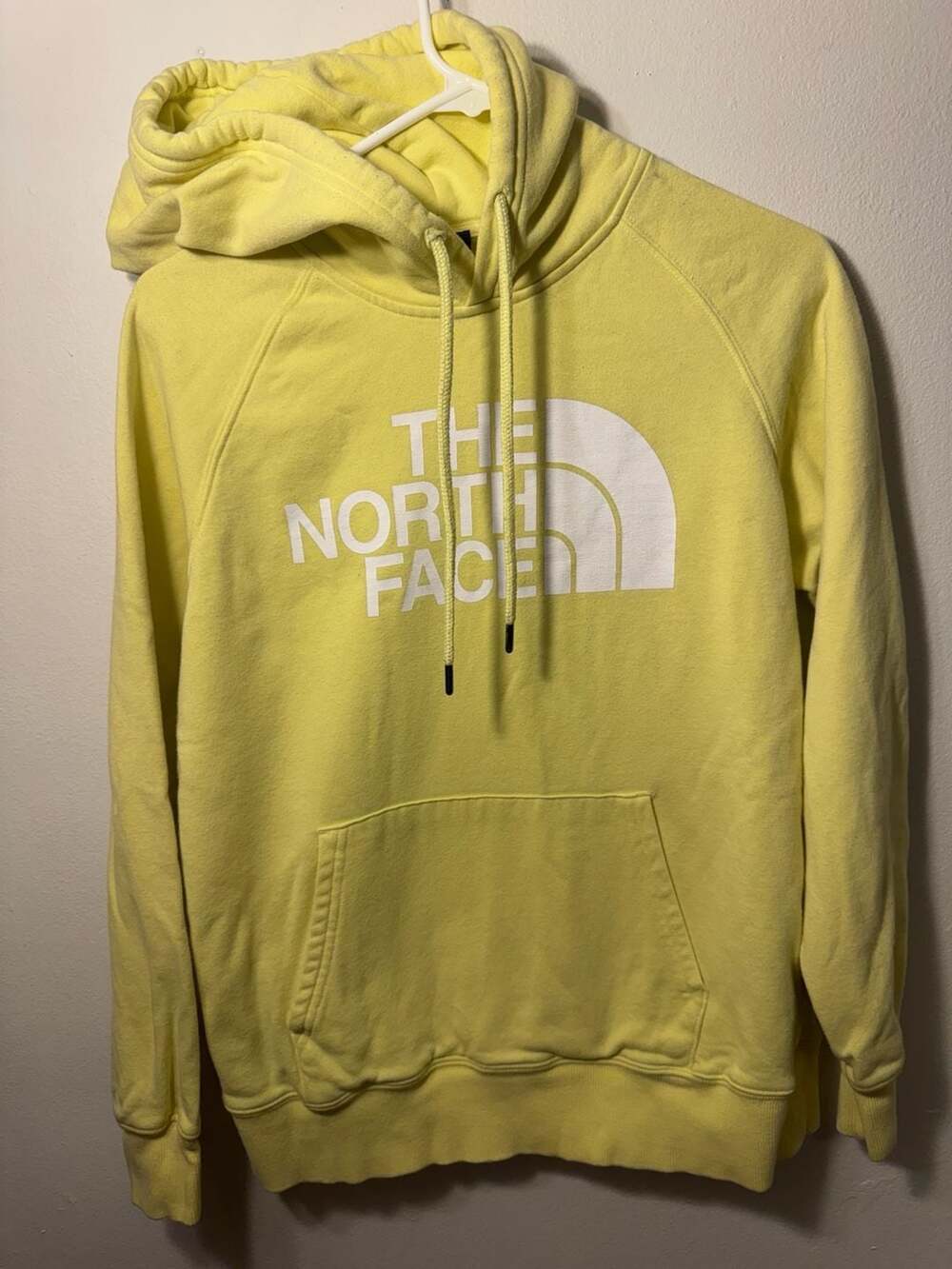 The North Face Women's Half Dome Pullover Hoodie in Yellow Size Small - Picture 2 of 6